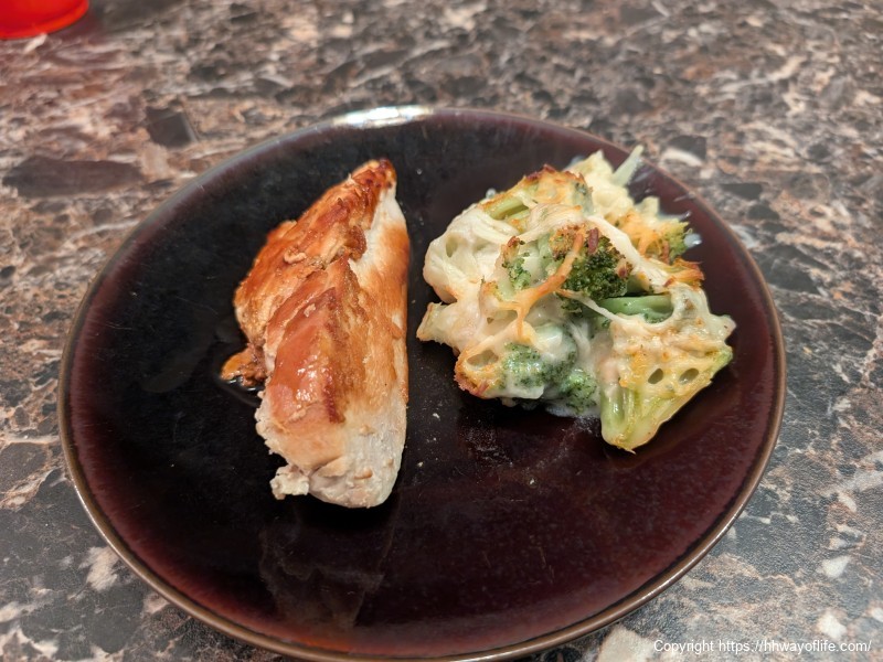 Keto Recipe ~ Yum Yum Chicken (Basic Sauteed Chicken) with Cheesy Broccoli Alfredo 